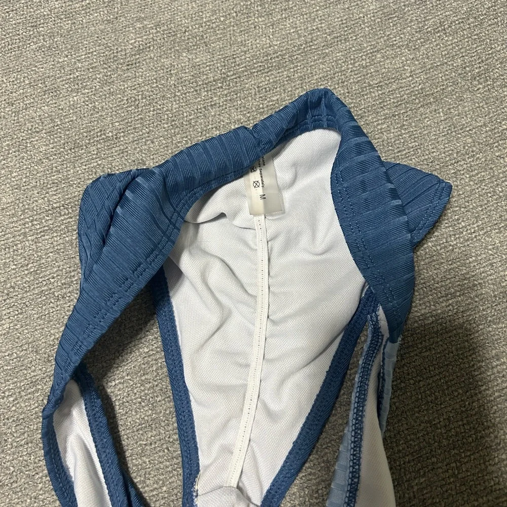 SHEIN blue Two-Tone Women's Bikini Set medium - Picture 3 of 7